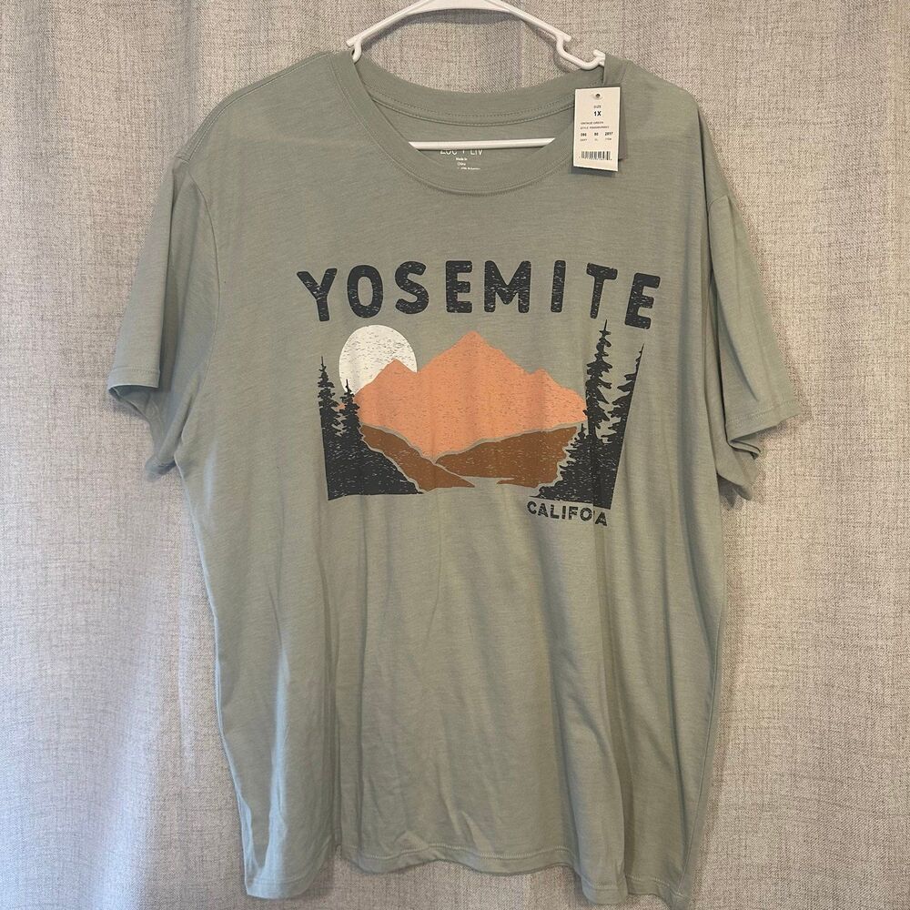 Zoe + Liv Womens Yosemite National Park Sage Shirt 1X